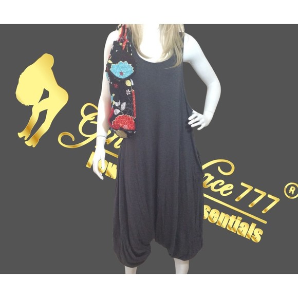 NWTPLUS SIZE Over-Sized Comfy fit I Dream of Jeanie Romper/Jumpsuit by Annabella - Picture 6 of 8